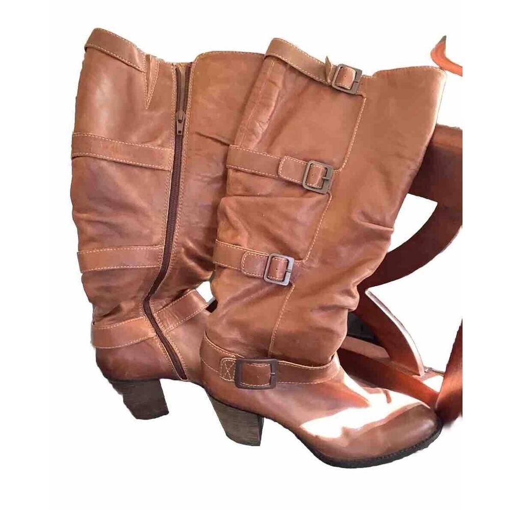 RARE Sofft Bachet Boots Straps Knee High Mid Heel